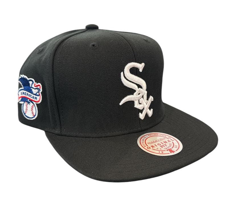 Mitchell & Ness 'Chicago White Sox’s American League' MLB League Patch Snap Back Hat (Black) HHSS6745