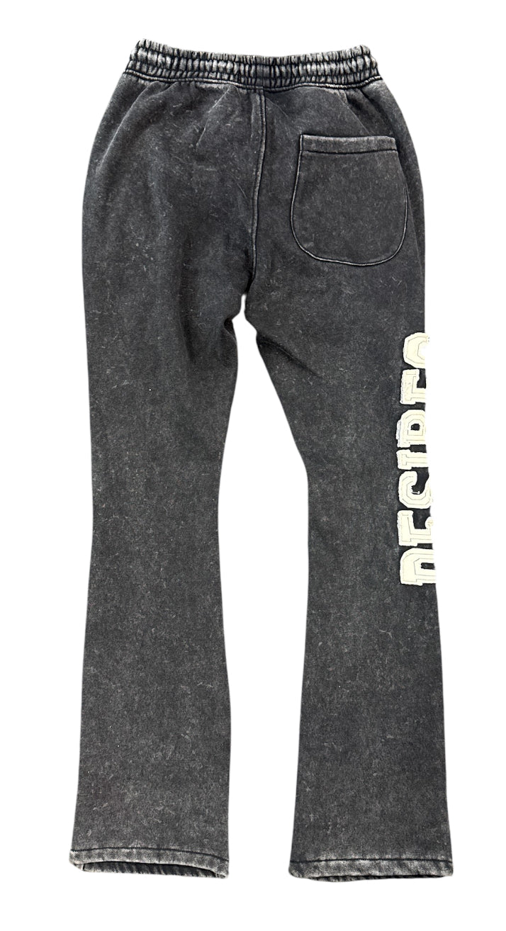 Copper Rivet 'Desires' Stacked Sweat Pants (Black) 531576