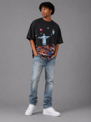 Red Letters "Favelas" Slightly Oversized T-Shirt in Black